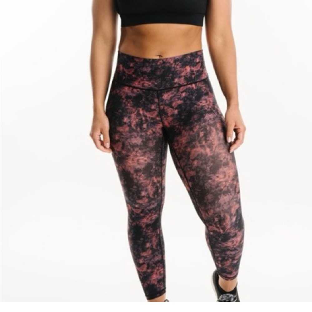 Zyia 7/8 24” Red Smokey Hendrix Luxe size 6-8